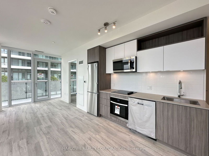 home for lease on 1931 W-135 Lower Sherbourne Street