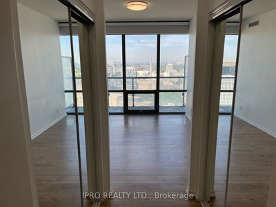 Unit 2510 — 832 Bay St, Toronto - Bay Street Corridor image-0-3