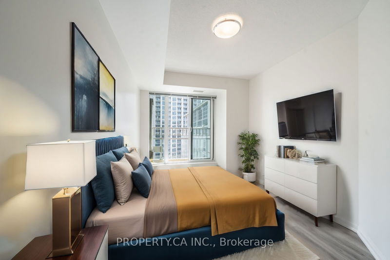 home for lease on 1010-628 Fleet Street