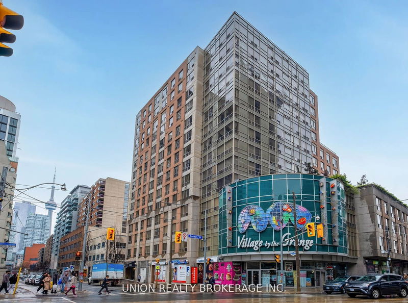 home for lease on 812-152 St Patrick Street
