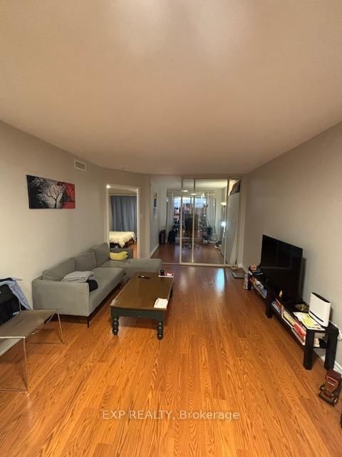 Room1