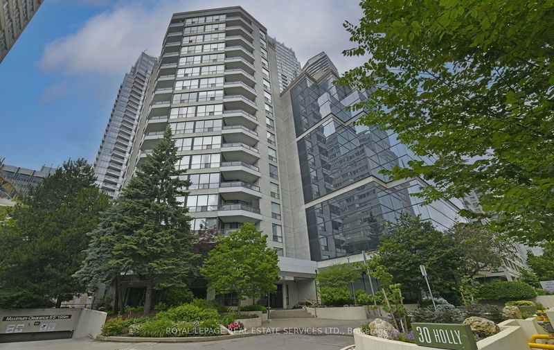 home for lease on 1504-30 Holly Street