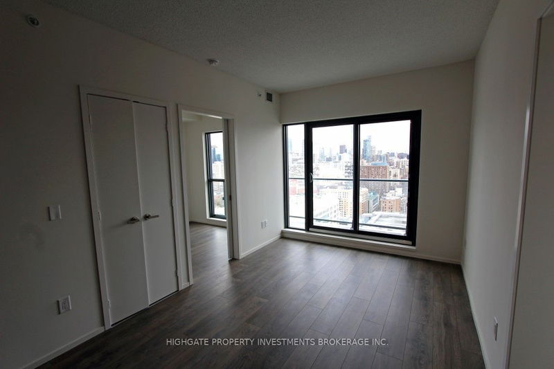 home for lease on 2708-159 Dundas Street E