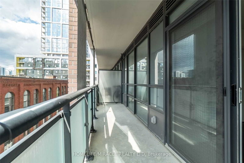 home for sale on 609-460 Adelaide Street E