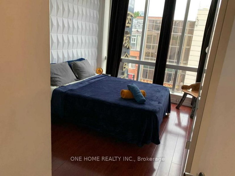 301 - 405 Dundas St W, Toronto, M5T 1G6 | Image 2