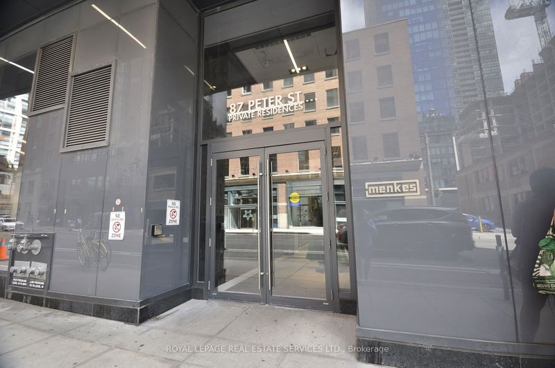 home for lease on 708-87 Peter Street