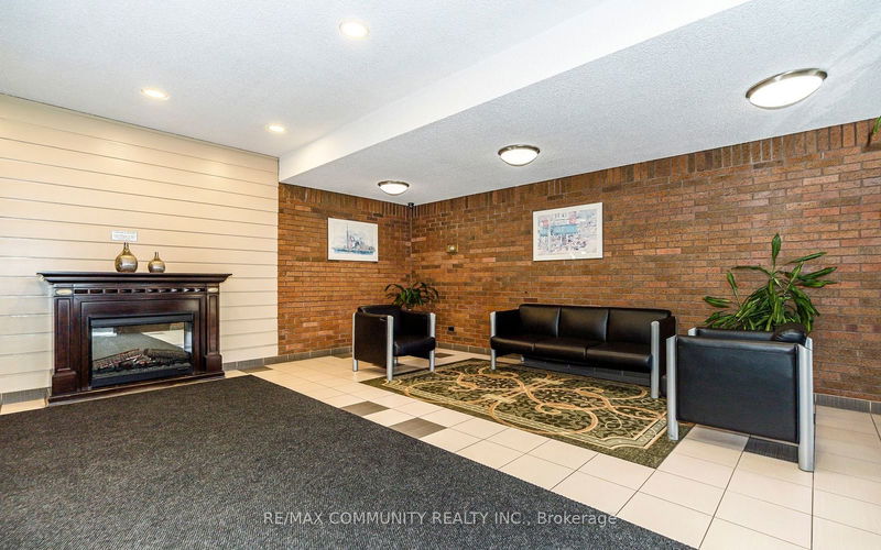  104 - 40 Sunrise Ave  Toronto, M4A 2R4 | Image 19