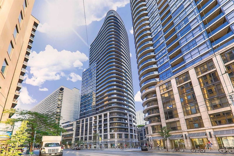 home for lease on 413-25 Carlton Street