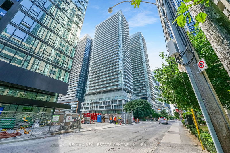 home for sale on 3616-195 Redpath Avenue