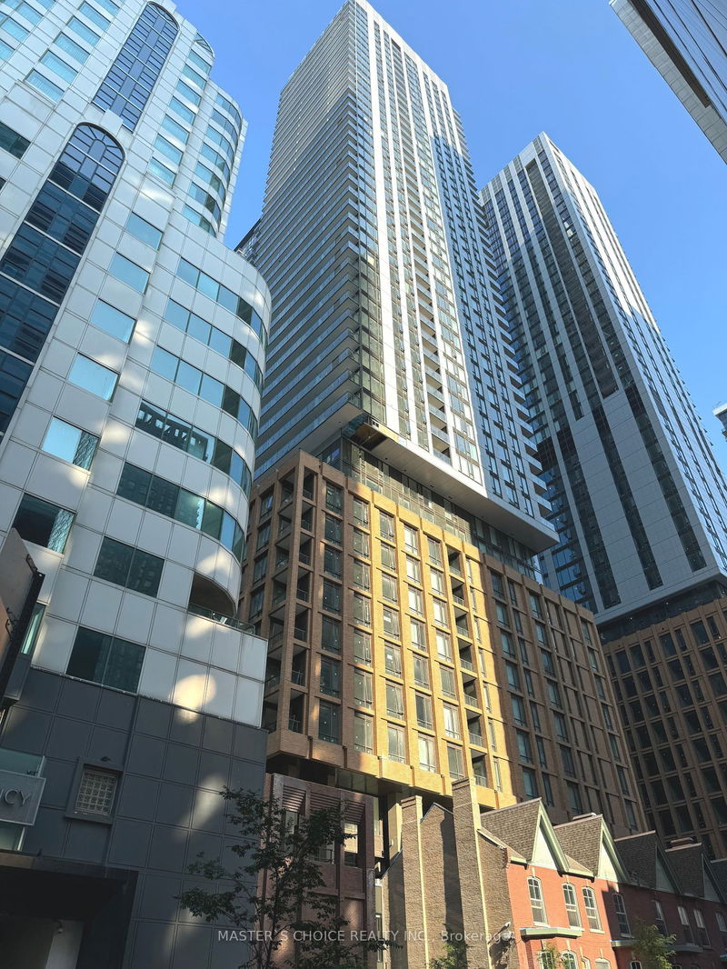 home for lease on 3511-8 Widmer Street