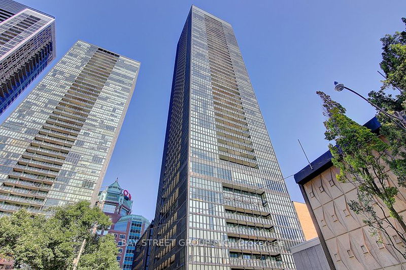 home for lease on 1101-101 Charles Street E