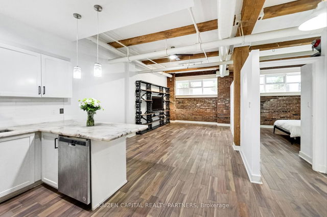 103 - 90 Sherbourne Street