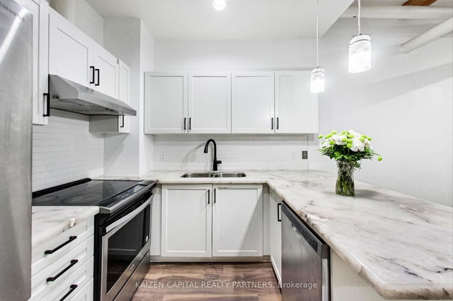 103 - 90 Sherbourne Street