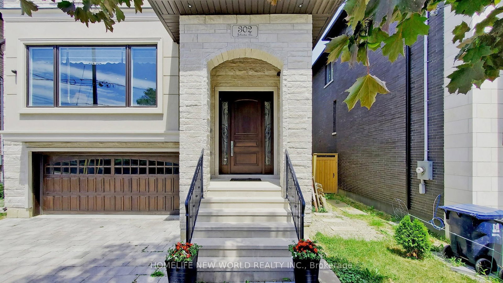 Listing Image 3