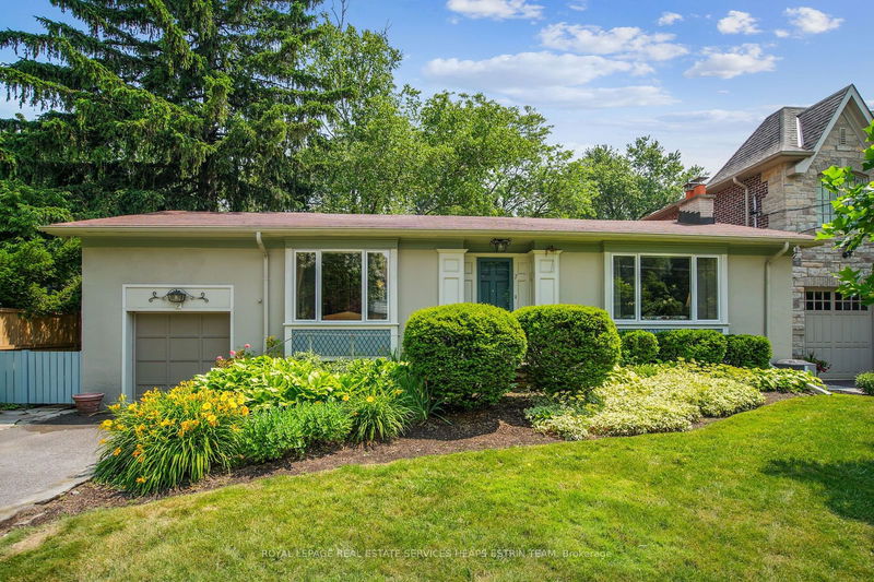 home for sale on 7 Lumley Avenue