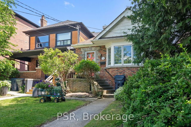 355 Roehampton Avenue