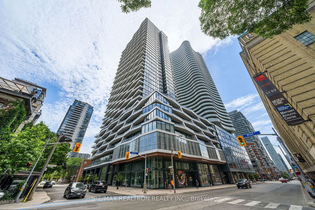 3110 - 85 Wood Street