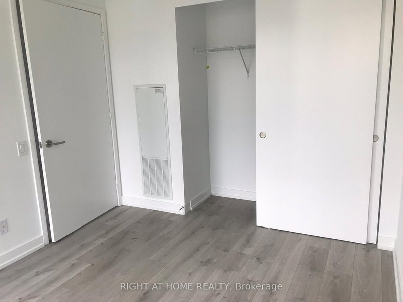 Room1
