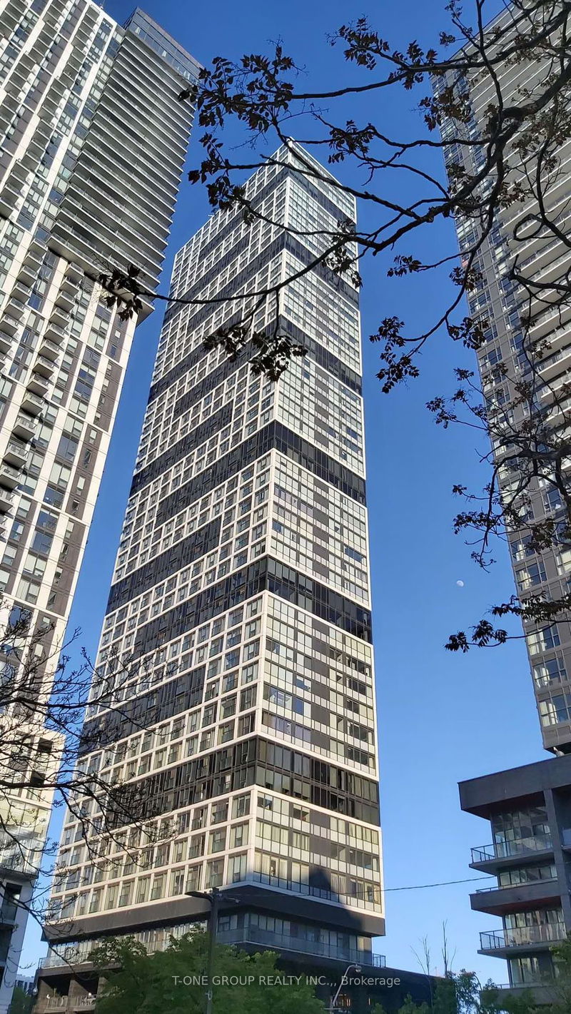 home for lease on 4902-181 Dundas Street E