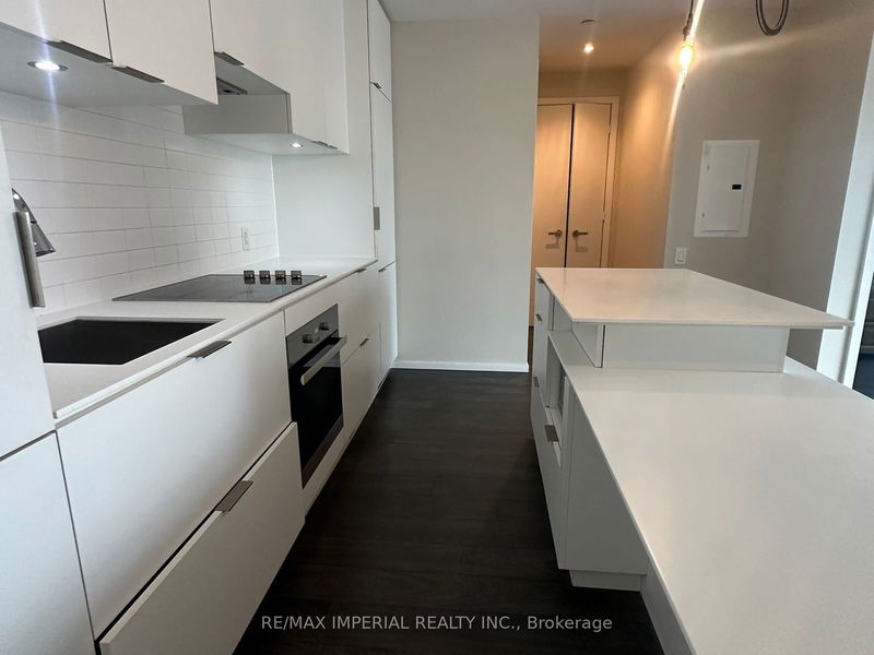 home for lease on 2407-5 St Joseph Street