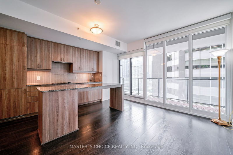  2307 - 426 University Ave  Toronto, M5G 1S9 | Image 15