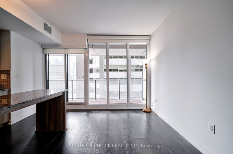  2307 - 426 University Ave  Toronto, M5G 1S9 | Image 16