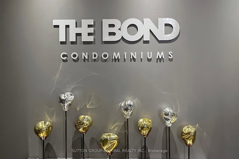 2703 - 290 Adelaide St W, Toronto, M5V 0P3 | Image 3