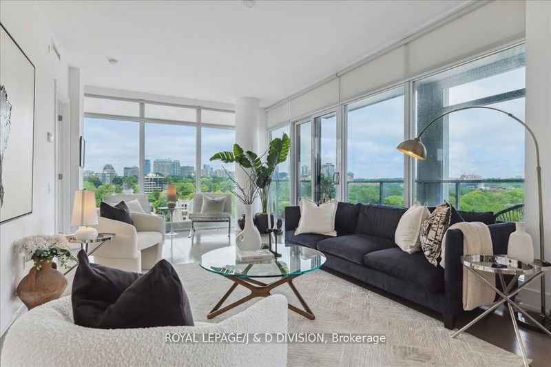 home for sale on 1009-170 Avenue Road
