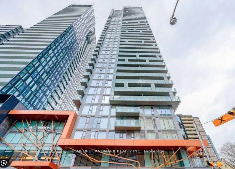 home for lease on 905-50 Wellesley Street E