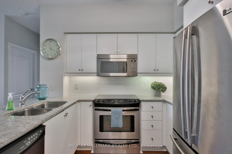 704 - 319 Merton St, Toronto, M4S 1A5 | Image 3