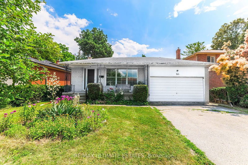 home for sale on 213 Hendon Avenue