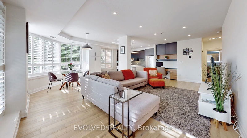 home for sale on 206-801 Lawrence Avenue E