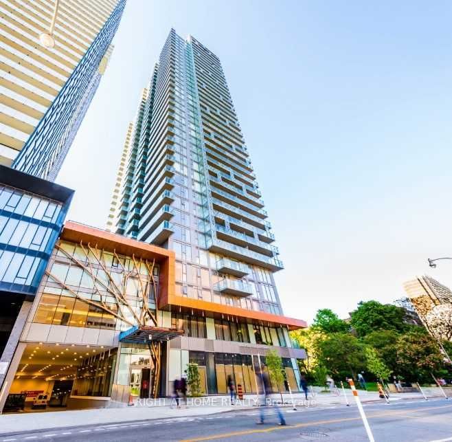 home for lease on 3503-50 Wellesley Street E