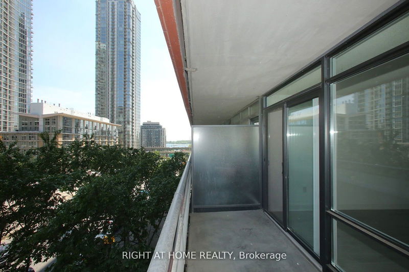  309 - 4K Spadina Ave  Toronto, M5V 3Y9 | Image 10