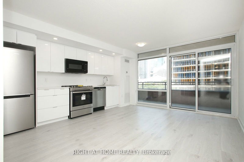  309 - 4K Spadina Ave  Toronto, M5V 3Y9 | Image 4