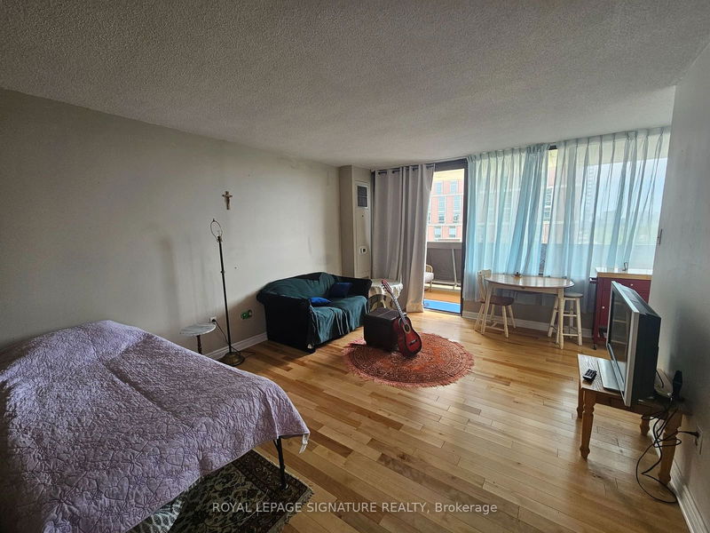  805 - 720 Spadina Ave  Toronto, M5S 2T9 | Image 2