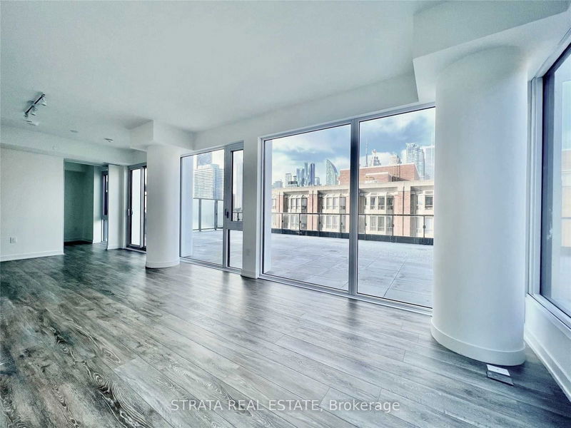 home for lease on 803-158 Front Street E