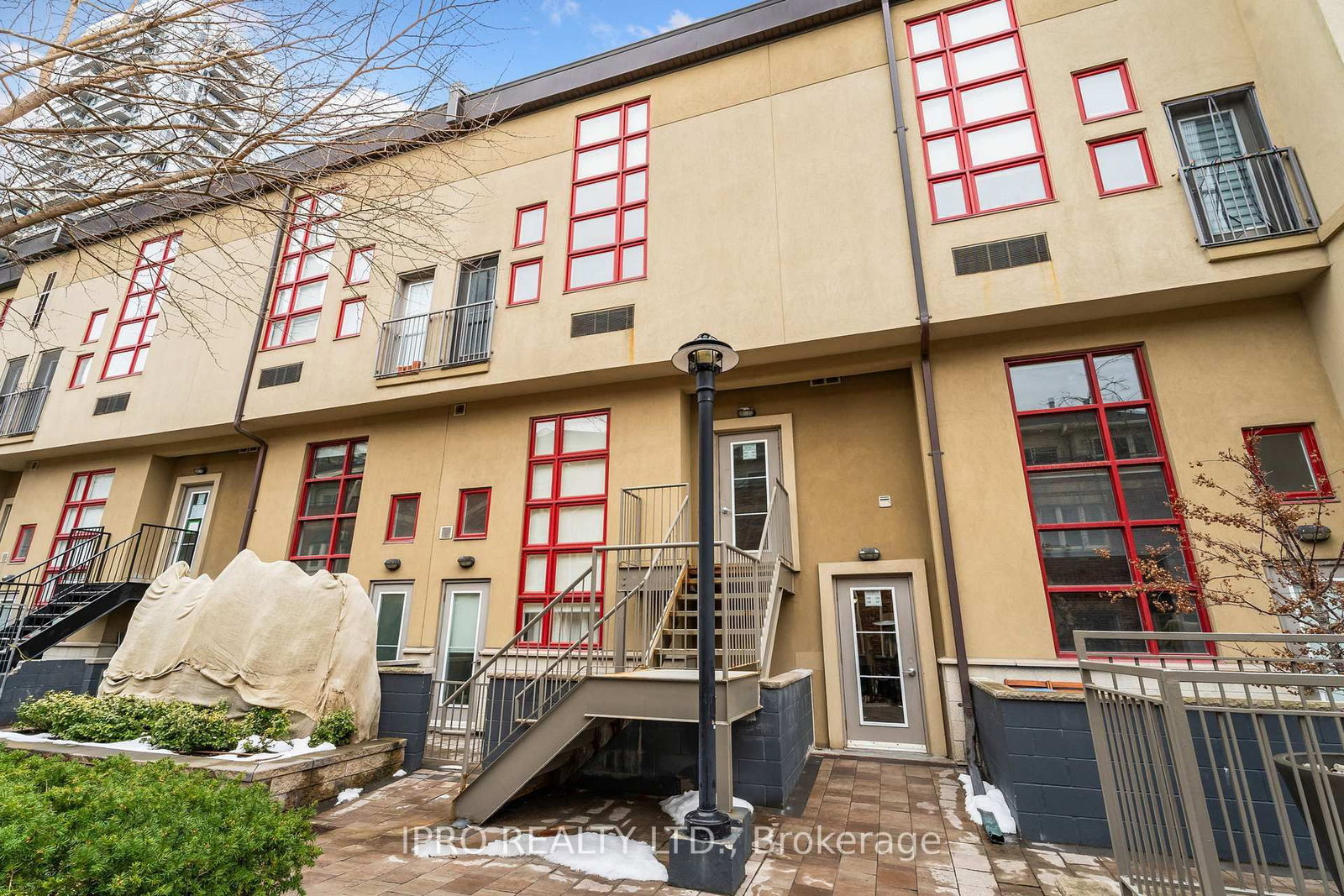 Listing Image 33