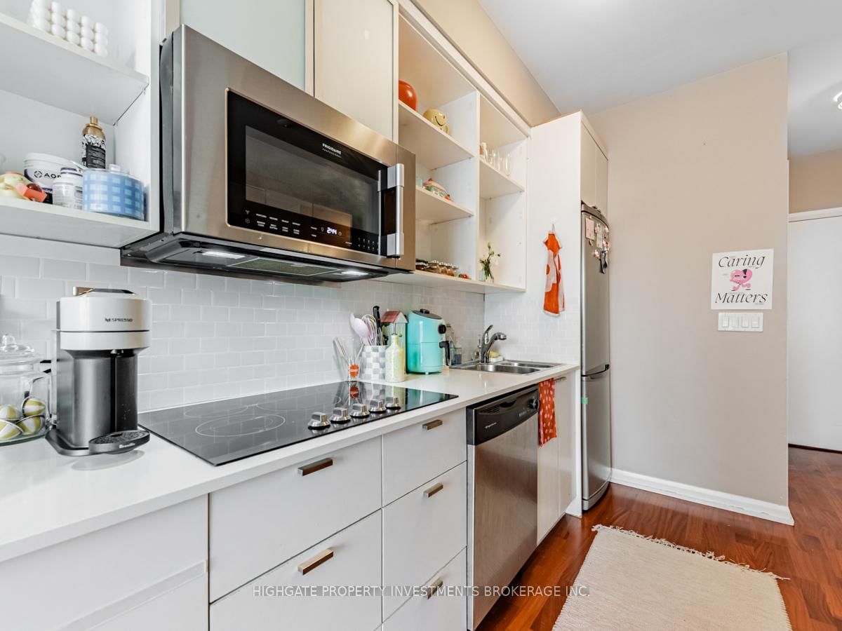 Listing Image 13