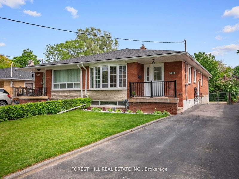 home for sale on 204 Roywood Drive