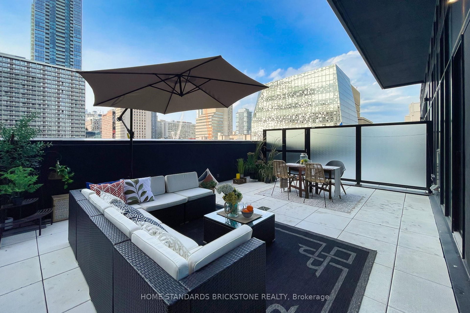 20 Edward Street, Unit 401 - Photo 19