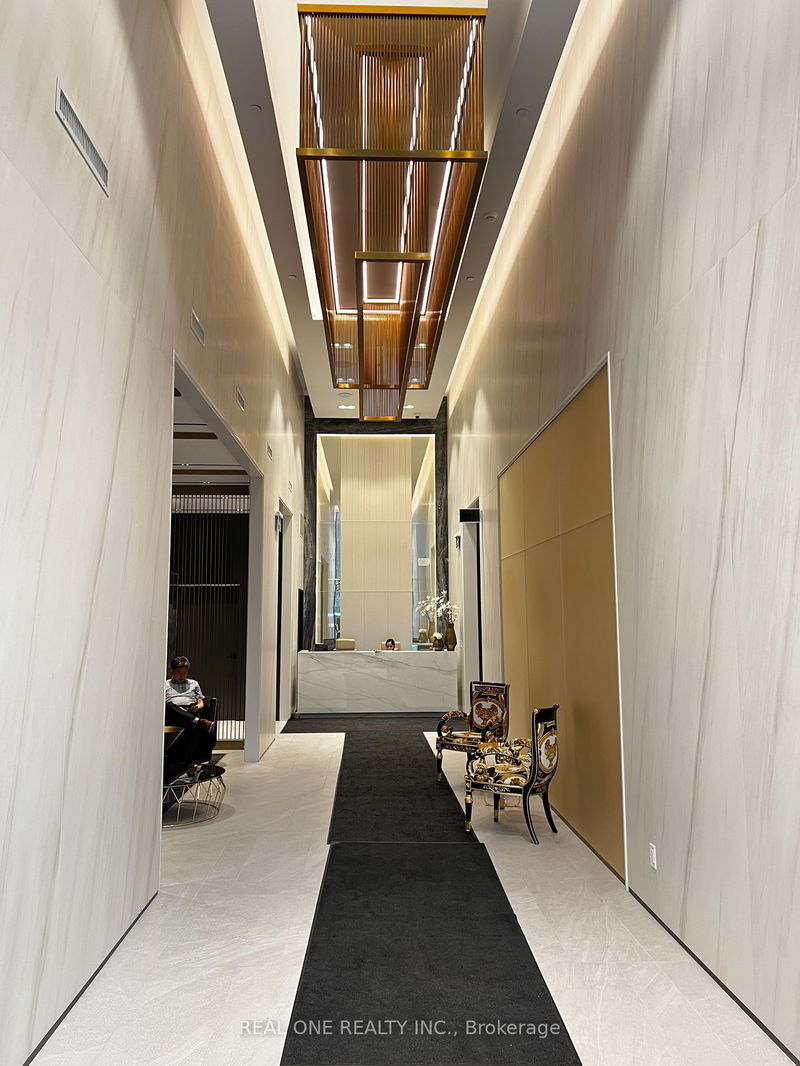 home for lease on 3503-319 Jarvis Street