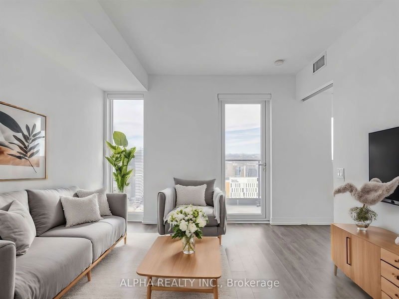 home for lease on 4929-251 Jarvis Street
