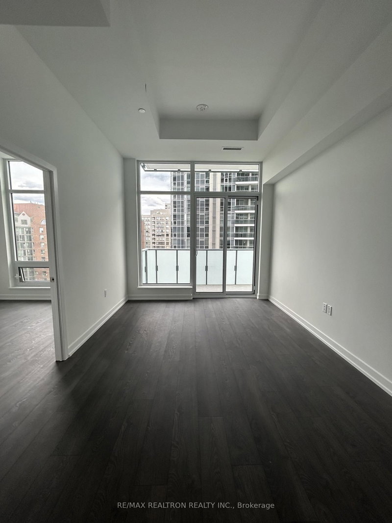 911 - 8 Olympic Garden Dr, Toronto, M2M 0B9 | Image 3