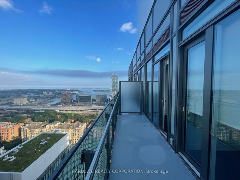 home for lease on PH3024-135 Lower Sherbourne Street