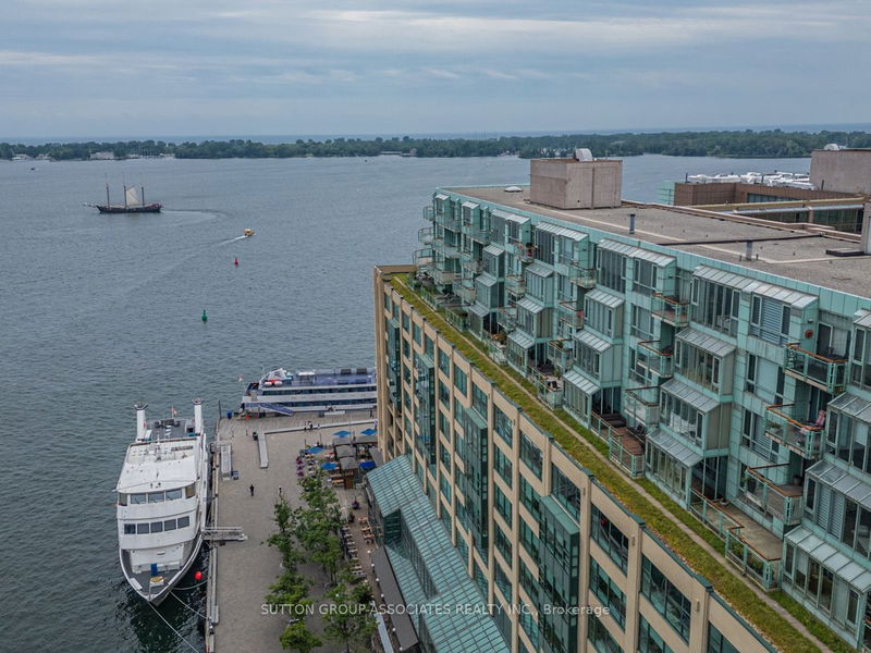  1116 - 211 QUEENS QUAY WEST   Toronto, M5J 2M6 | Image 37