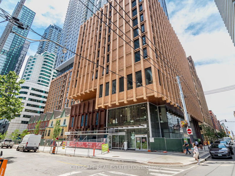 home for lease on 3122-28 Widmer Street