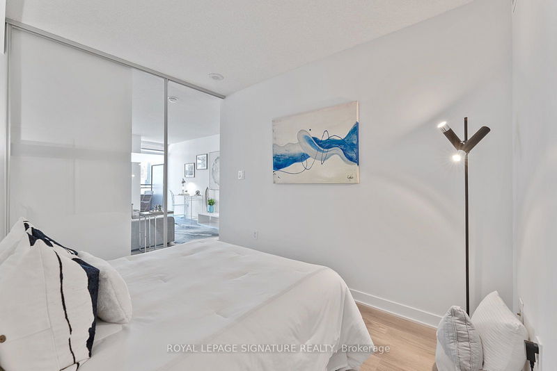  917 - 4K Spadina Ave  Toronto, M5V 3Y9 | Image 17