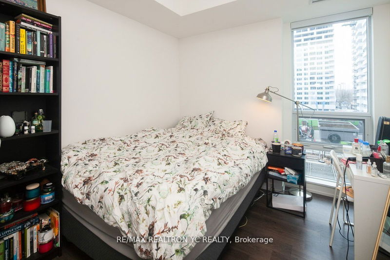  313 - 98 Lillian St  Toronto, M4S 0A5 | Image 7