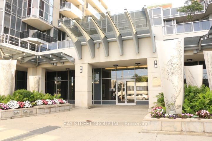  2203 - 5793 Yonge St  Toronto, M2M 0A9 | Image 24